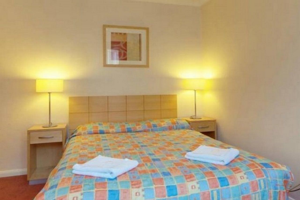 Bros Hotel Londra