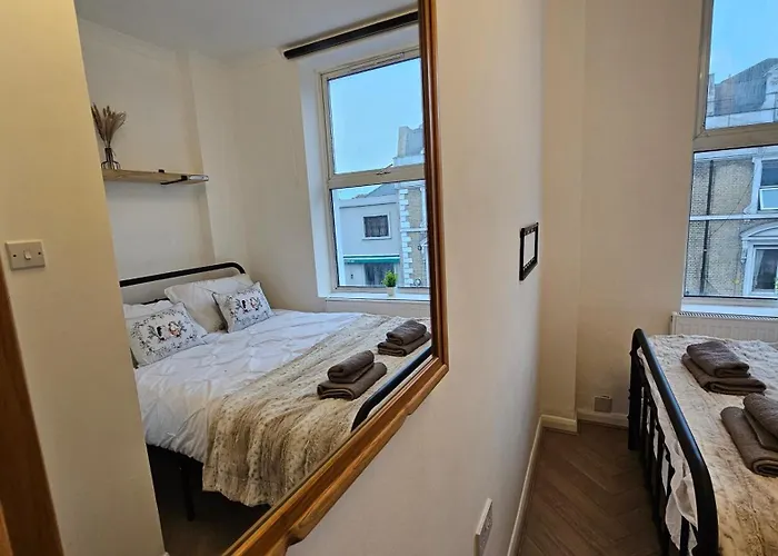 Bros Inn Hotel